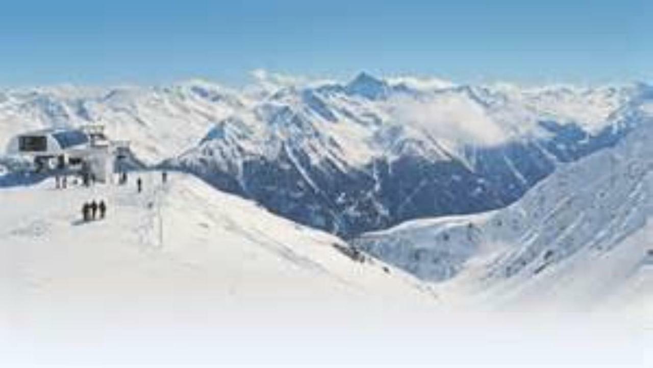 Appartement 4P Luchon Cures & Ski Soda Bagnères-de-Luchon Kültér fotó